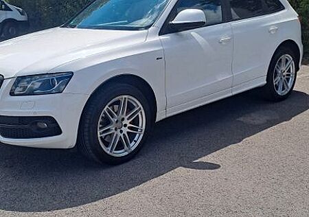 Audi Q5 3.0 TDI S tronic quattro - Vollausstatung