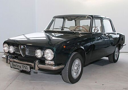 Alfa Romeo Berlina 1750