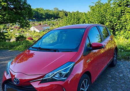 Toyota Yaris 1,5-l-VVT-i Hybrid CVT Y20 Club Y20 Club