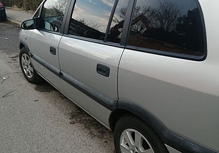 Opel Zafira 1.8 16V -
