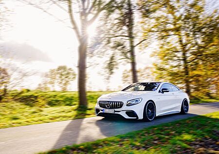 Mercedes-Benz S 63 AMG Wunderschöner Mercedes S63 AMG Coupé 19755 km