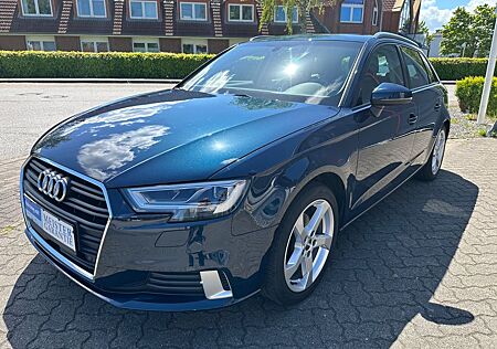 Audi A3 Sportback sport- AHK- wenig km-Top Zustand