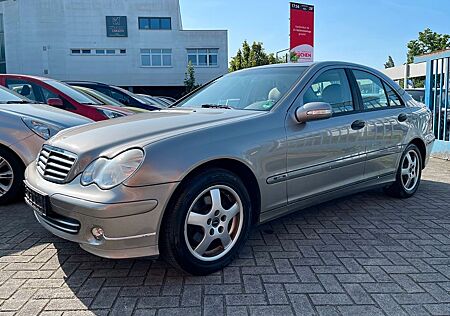 Mercedes-Benz C 180 C-Klasse Lim*NEUTÜV*AUTOMATIK*RENTNERFAHRZ