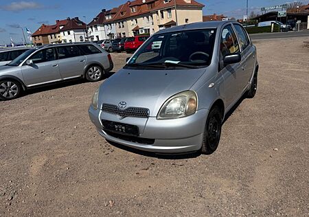 Toyota Yaris 1.3 Linea Sol auto