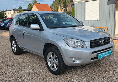 Toyota RAV 4 2.0-l-VVT-i 4x4* Automatik* Leder*Sitzh.*