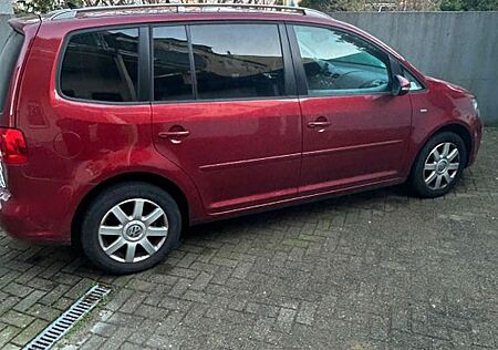 VW Touran Volkswagen 7 Sitzer ,1.4 TSI DSG LIFE