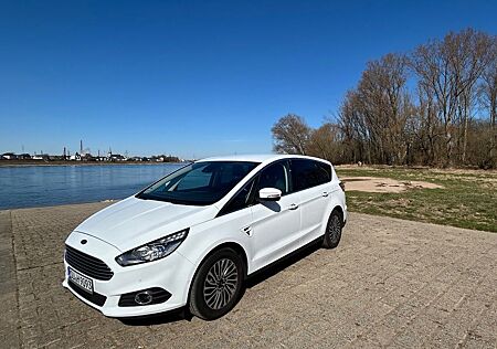 Ford S-Max 2,0 EcoBlue 110kW Titanium Auto Titanium
