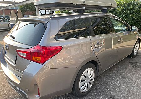 Toyota Auris Touring Sports Touring Sports Hybrid 1...