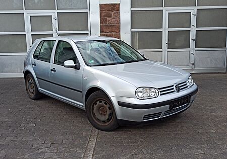 VW Golf Volkswagen IV Lim. Special