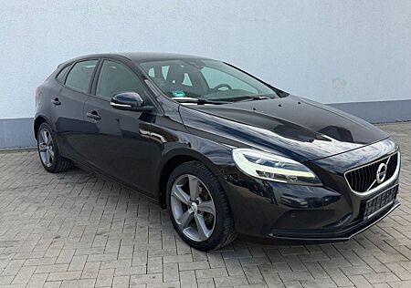 Volvo V40 Momentum*1-Hand*Top Zustand*
