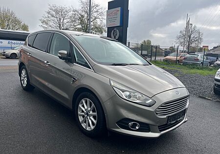 Ford S-Max Titanium/Leder/Navi/Klima/Pdc/Cruise/Si-Hz