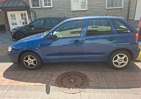 Seat Ibiza Freeze 1.4 16V Freeze