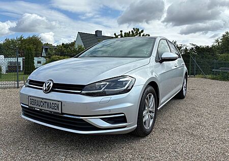 VW Golf Volkswagen VII Lim. Comfortline Standhzg, Panorama