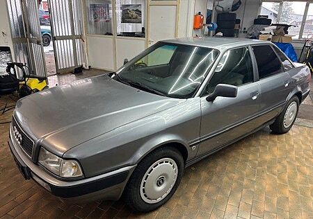 Audi 80 - AUTOMATIK NEU TÜV