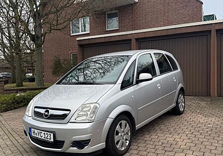 Opel Meriva 1.6 Top Zustand