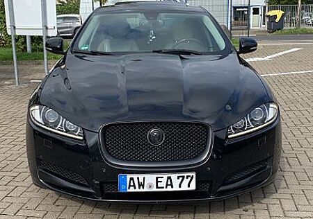 Jaguar XF 3.0 L V6 Diesel