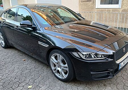 Jaguar XE PRESTIGE