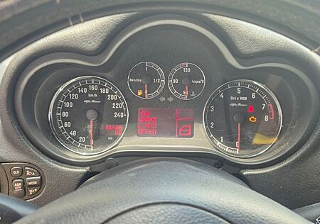 Alfa Romeo 147 2.0 16V TS Distinctive Distinctive