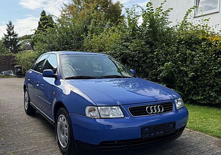 Audi A3 1.6 Auto Ambiente Ambiente