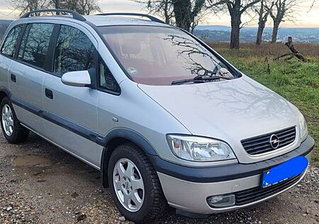 Opel Zafira 1.8 16V - TÜV neu/AHK