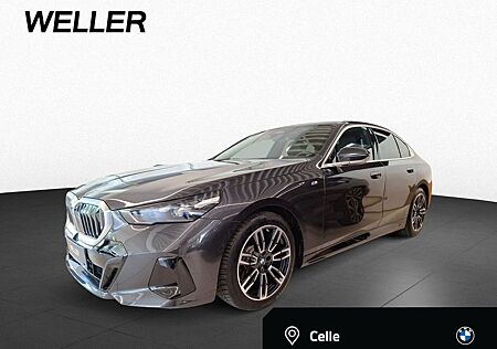 BMW 520i Limo M Sport ACC RFK LiCo+ KomfSi Adt.LED