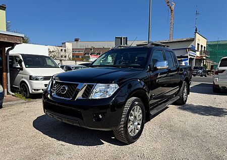 Nissan Navara Pickup Double Cab LE V6 4X4 1.Hand !