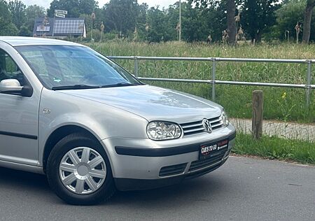 VW Golf Volkswagen 1.4 Basis