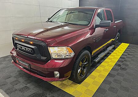 Dodge RAM 1500 CrewCab 5.7L V8 HEMI 6 Sitze+AHK+Kam+BT