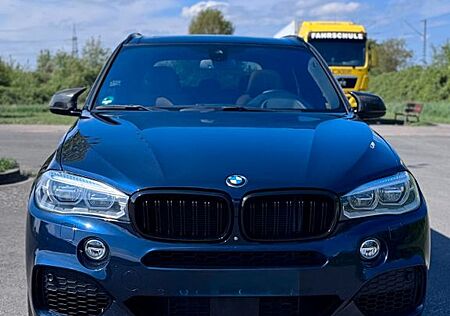 BMW X5 xDrive35i -7 Sitze,TV,M-Paket,Monitoren hinte