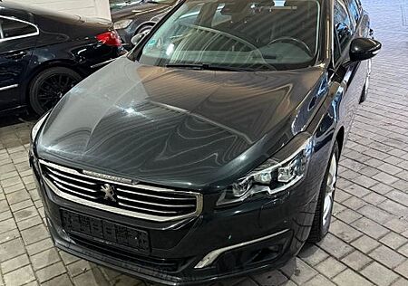 Peugeot 508 SW Business-Line*LED*AHK*Panoram.*Head up