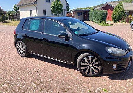 VW Golf Volkswagen 2.0 TDI GTD