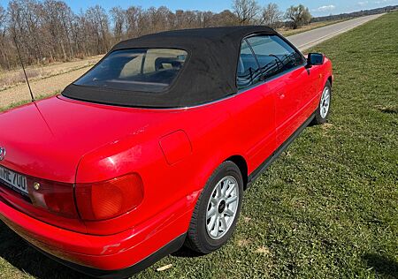 Audi Cabriolet 2.0 -