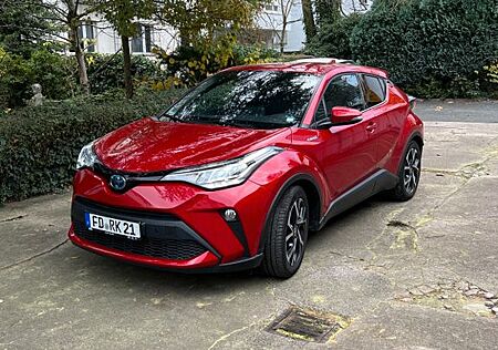 Toyota C-HR 2.0l, 184PS Hybrid Team Deutschland