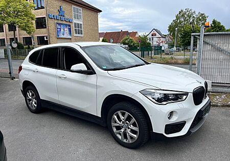 BMW X1 Baureihe sDrive 18 d Advantage*Navi/Kamera