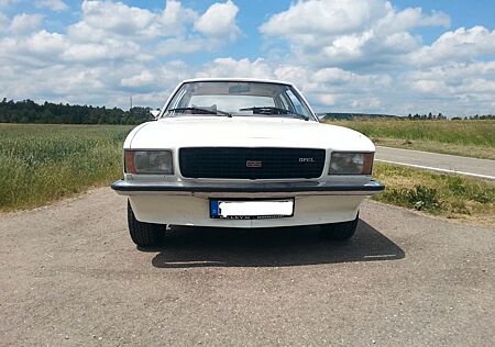 Opel Commodore B Berlina