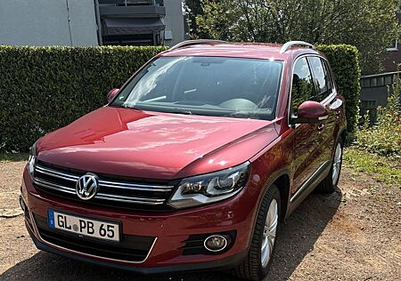 VW Tiguan Volkswagen 1.4 TSI DSG BMotion Tech Sport & Styl...