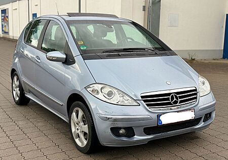 Mercedes-Benz A 170 A-170-Avantgarde-Benzin-Automatik-Klima-Schiebed