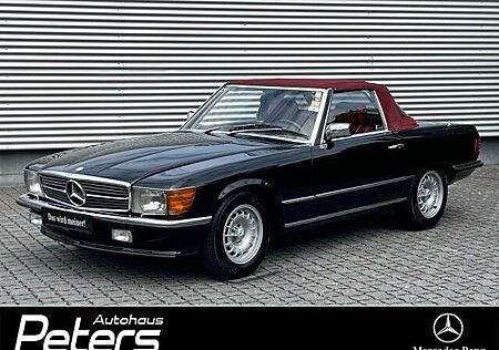 Mercedes-Benz SL 500 deutsches Fzg 500 SL / R107 / restauriert