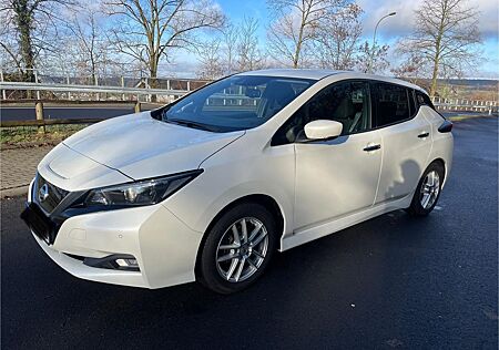 Nissan Leaf N-CONNECTA (150PS, 40KWH)