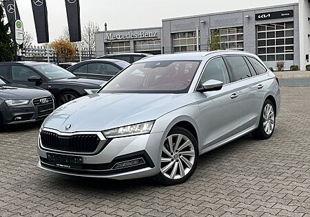 Skoda Octavia Combi First Edition *AHK*Head-up*LED