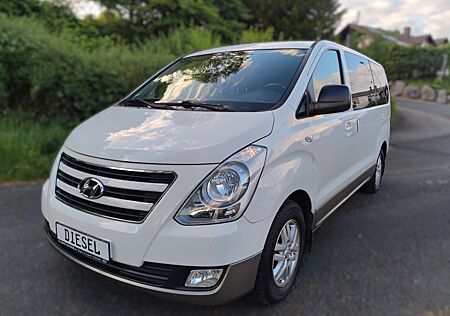 Hyundai H-1 Travel STAREX 8-fach/ SAUBER/ KAMERA/ SH/ LH