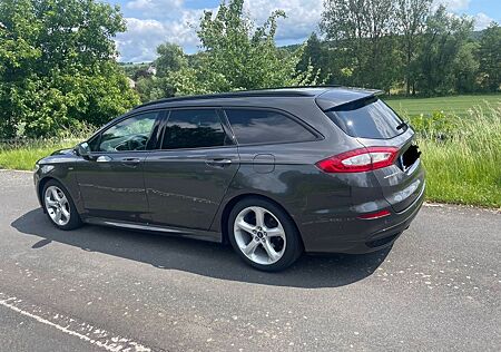 Ford Mondeo 2,0 TDCi 110kW ST-LineTurnier PowerSh...
