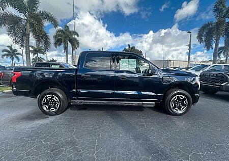 Ford F 150 Lightning XLT 2023 dunkelblau IN HAMBURG!