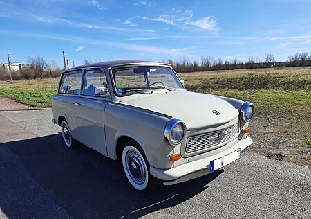 Trabant 601 Universal H Zulassung