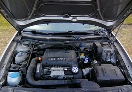 VW Golf Volkswagen 1.4 Basis Basis