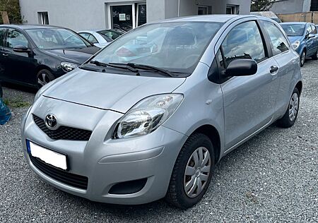 Toyota Yaris Basis 1.0 EfH