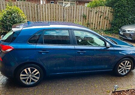 Hyundai i30 1.4 T-GDI Trend DCT Trend