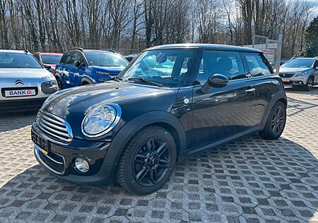 Mini Cooper D 1,6d*Teillleder*Navi*Klima*