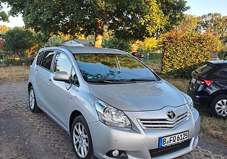 Toyota Verso Travel,Navi,Kamera,PDC,Tempomat