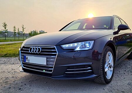 Audi A4 Avant 2.0 TDI S tronic Navi+/DAB/PDC/++